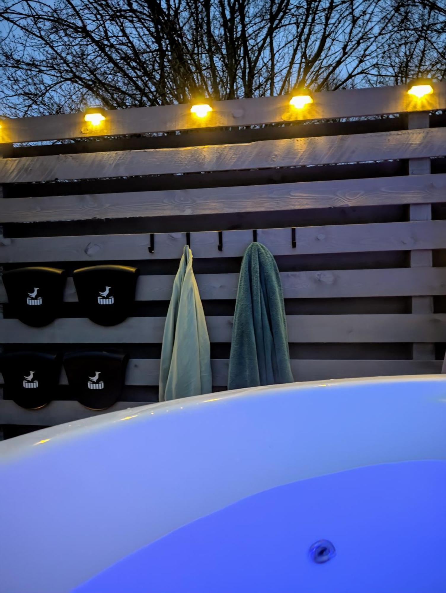 Caplor Glamping & Lodges Hereford Zewnętrze zdjęcie